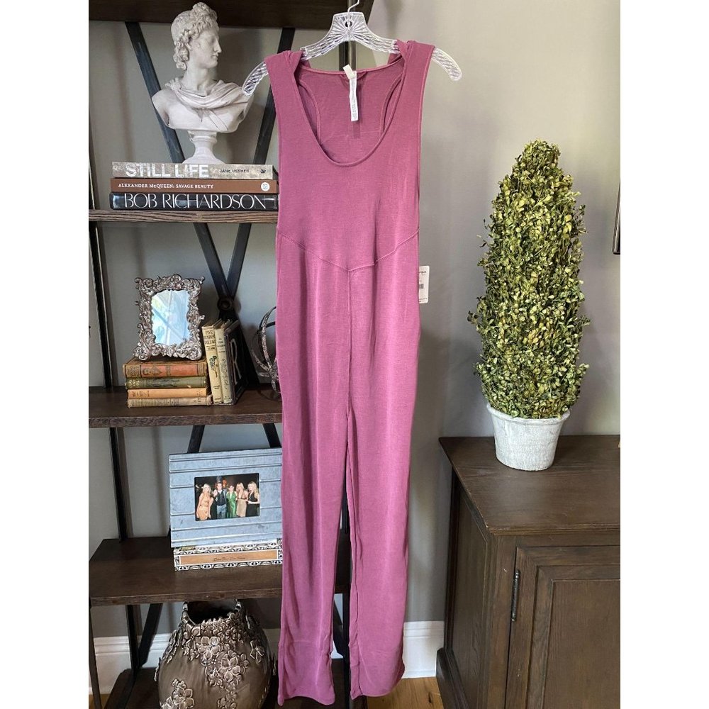 Free People Back Into It Jumpsuit Wine NWT XS - Picture 4 of 9